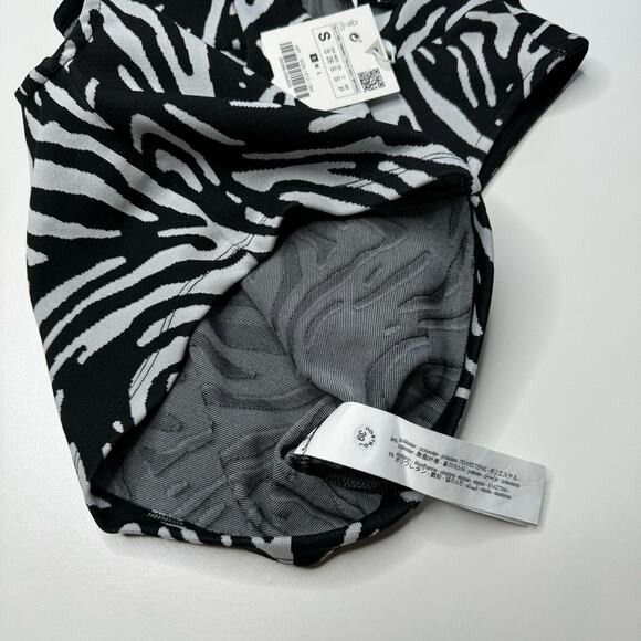 Zara | NWT Jacquard Zebra Print Crop Top - Picture 9 of 9